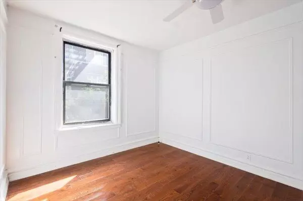 New York (manhattan), NY 10030,229 W 144th Street #34