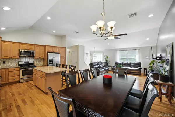 Florida, NY 10921,119 Werner AVE