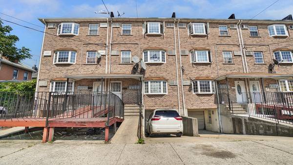 93 E 57th ST, Brooklyn, NY 11203