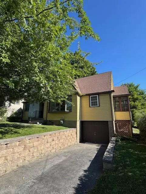 Poughkeepsie, NY 12603,45 Marple RD