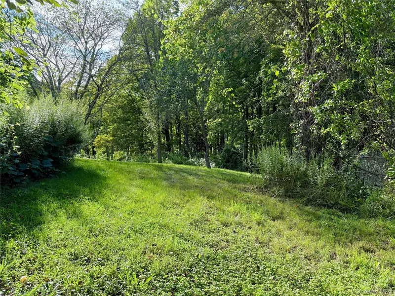 Walnut ST, Pawling, NY 12564