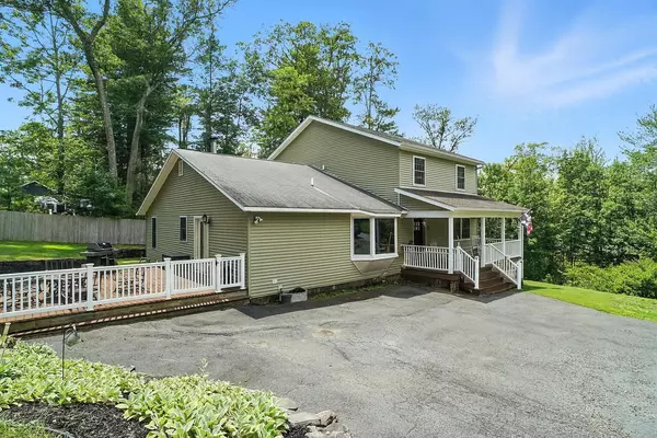 37 Sycamore TRL, Wurtsboro, NY 12790
