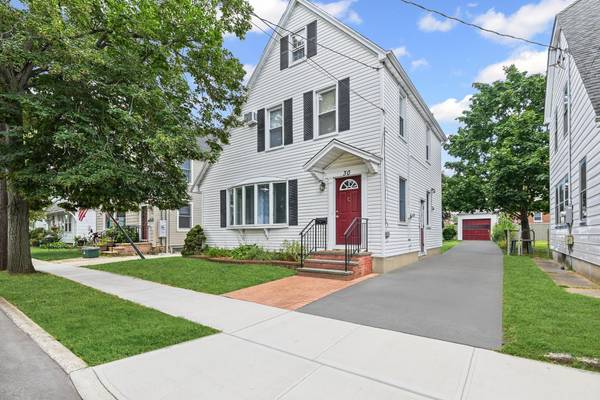 30 Temple ST, Williston Park, NY 11596