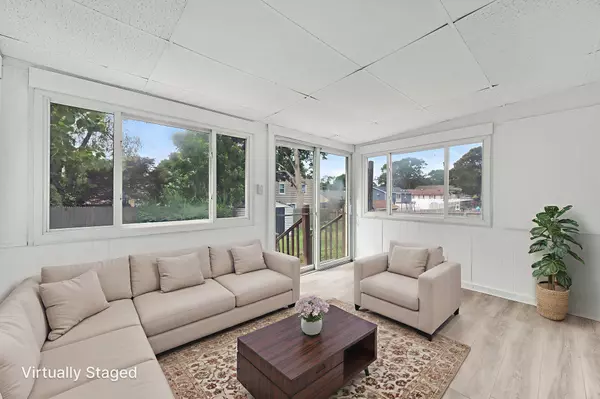 Shirley, NY 11967,94 Arpage DR