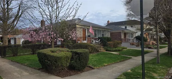 Flushing, NY 11354,2603 Murray ST