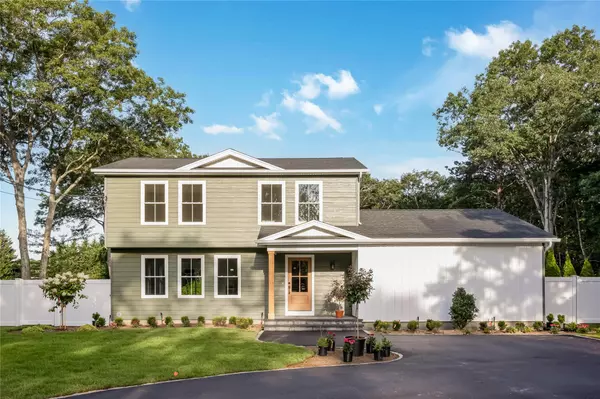 Miller Place, NY 11764,444 Miller Place RD