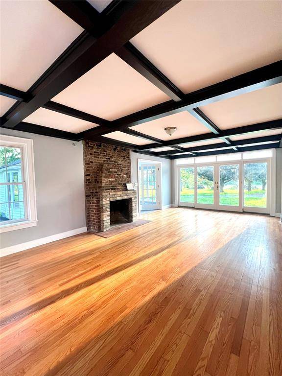 Walden, NY 12586,194 River RD