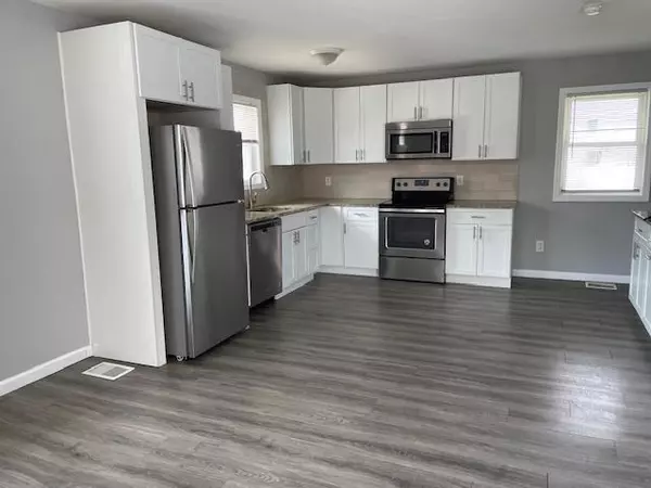 Bellport, NY 11713,46 Carver BLVD