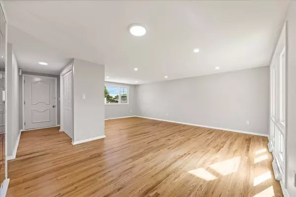 Newburgh, NY 12550,24 Stony Run RD