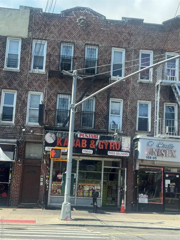 Richmond Hill S., NY 11419,108-03 101st AVE