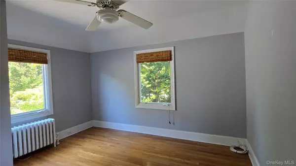 Malverne, NY 11565,146 Malverne AVE