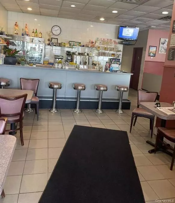 Island Park, NY 11558,106-110 Long Beach RD