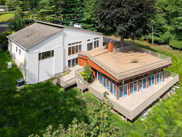 Suffern, NY 10901,21 Hillside CT