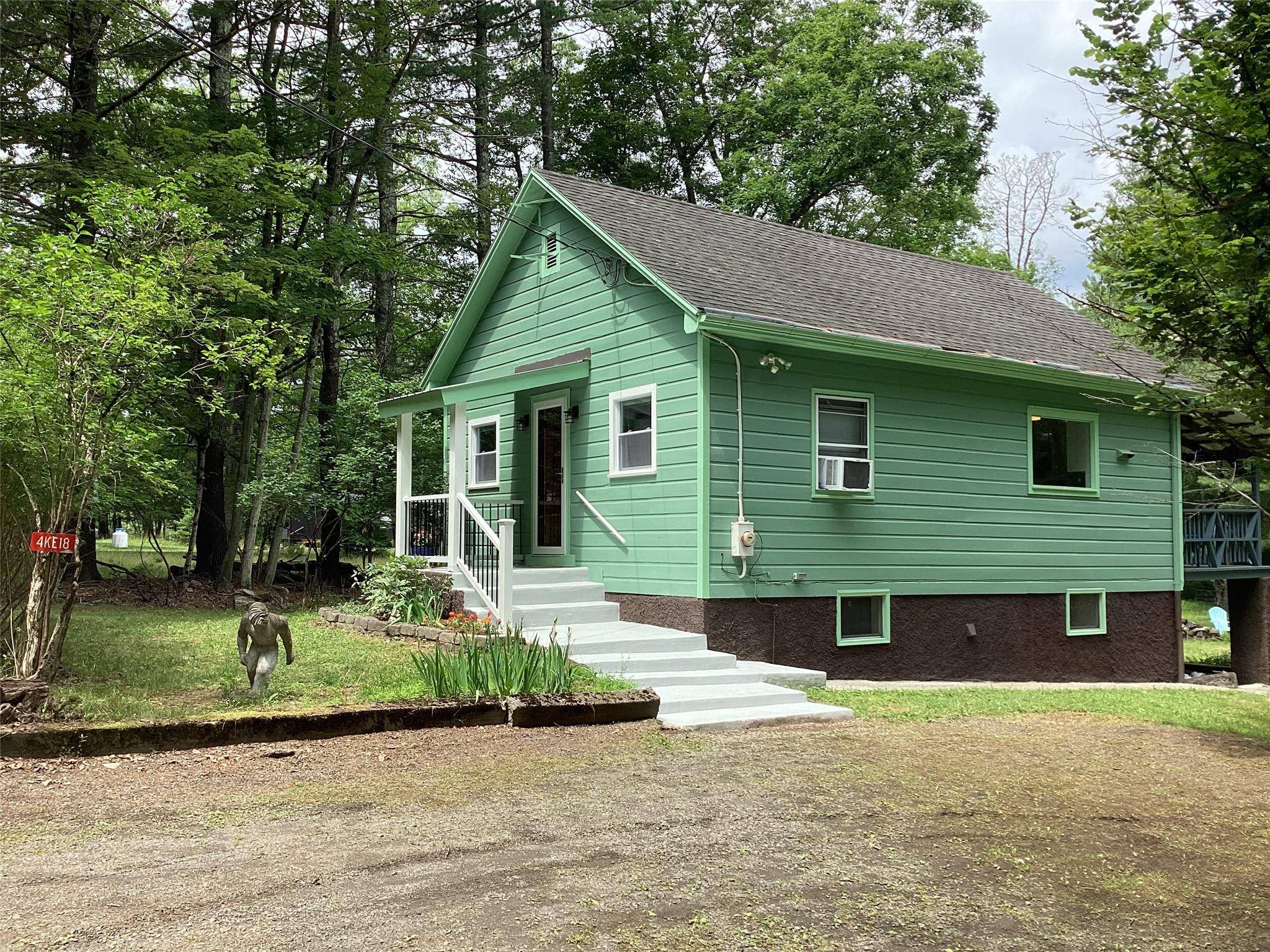 20 Kelder RD, Olivebridge, NY 12461