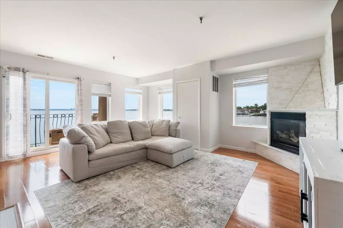 Bronx, NY 10465,1432 Outlook AVE #2