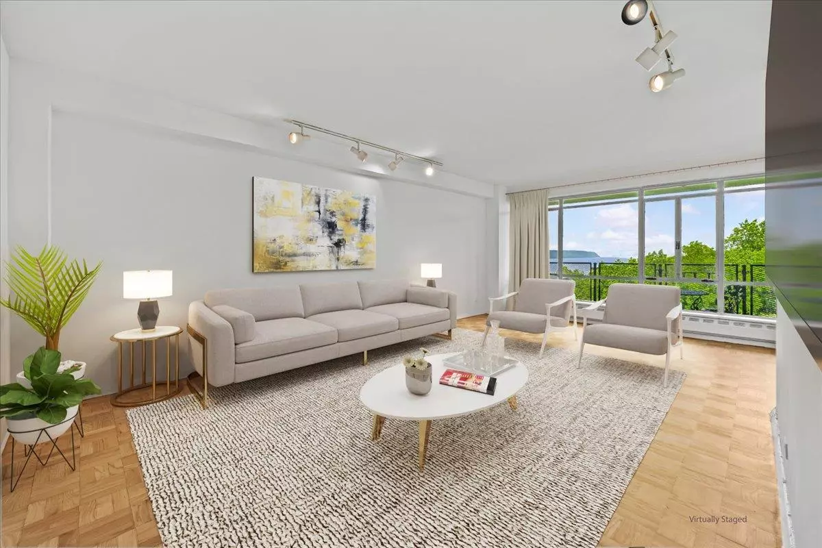 Bronx, NY 10463,2727 Palisade AVE #15L