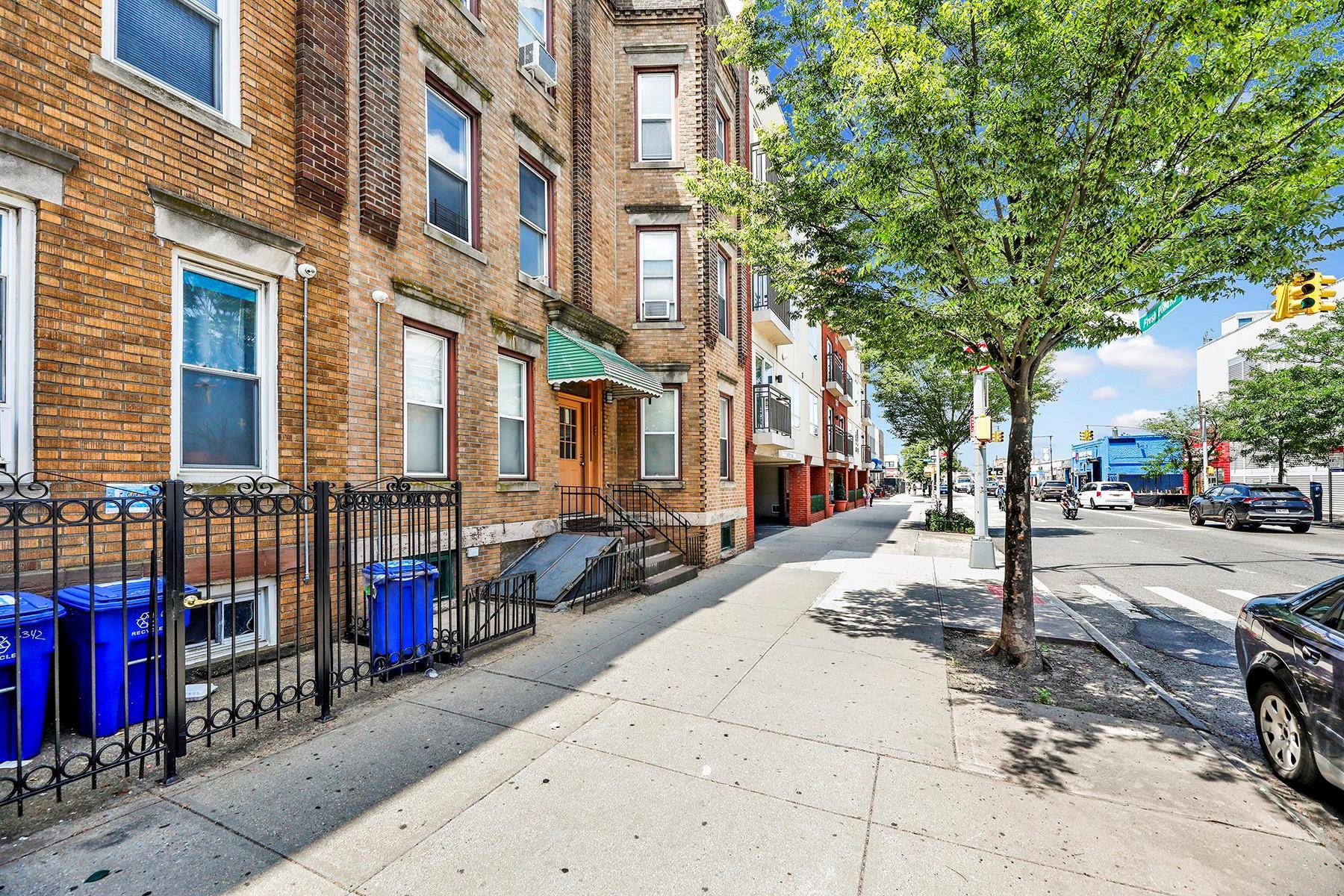Ridgewood, NY 11385,63-40 Fresh Pond RD