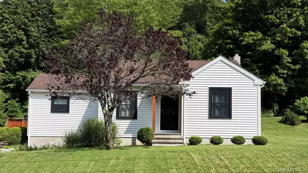 105 S Nellie Hill RD, Dover Plains, NY 12522