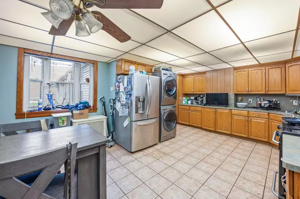 Maspeth, NY 11378,5801 59th ST