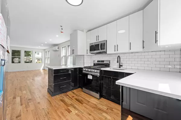 South Ozone Park, NY 11420,13336 114th PL