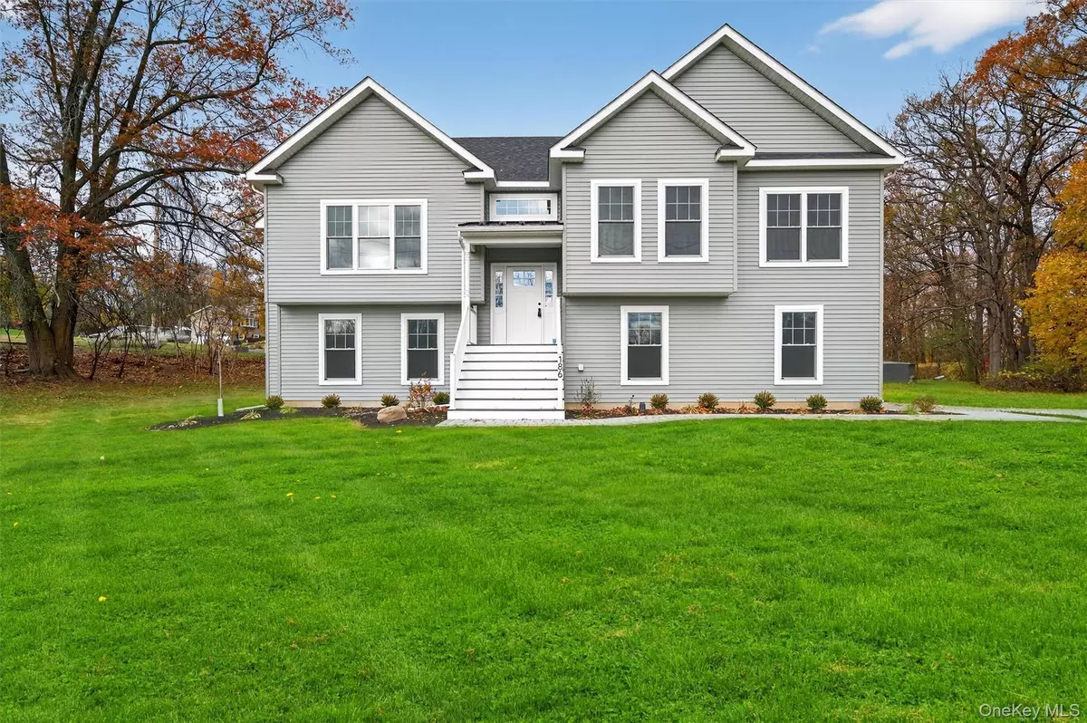 New Windsor, NY 12553,186 Moores Hill RD