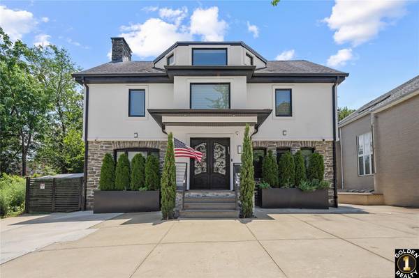 115-18 Mayfair RD, Kew Gardens, NY 11418