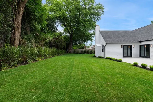 Garden City, NY 11530,59 Osborne RD
