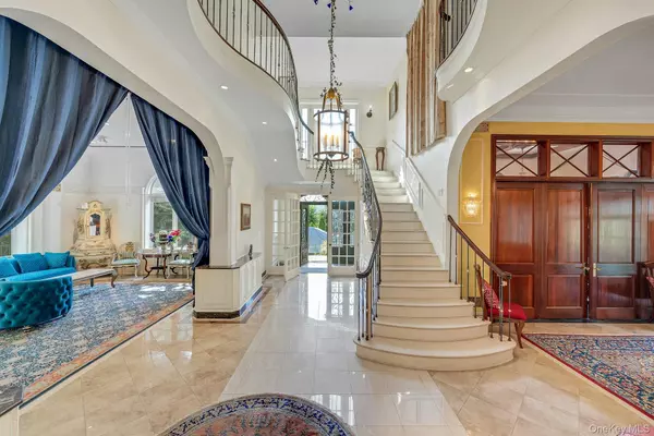 Bronx, NY 10471,5440 Independence AVE