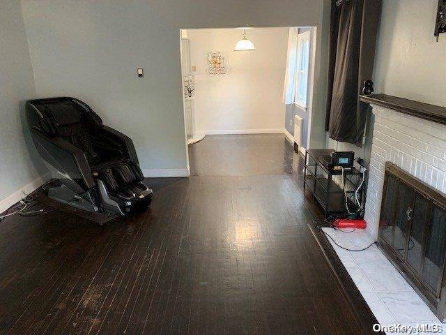 Hempstead, NY 11550,187 Perry ST
