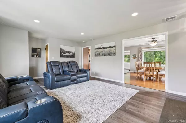 New Windsor, NY 12553,128 Bethlehem RD