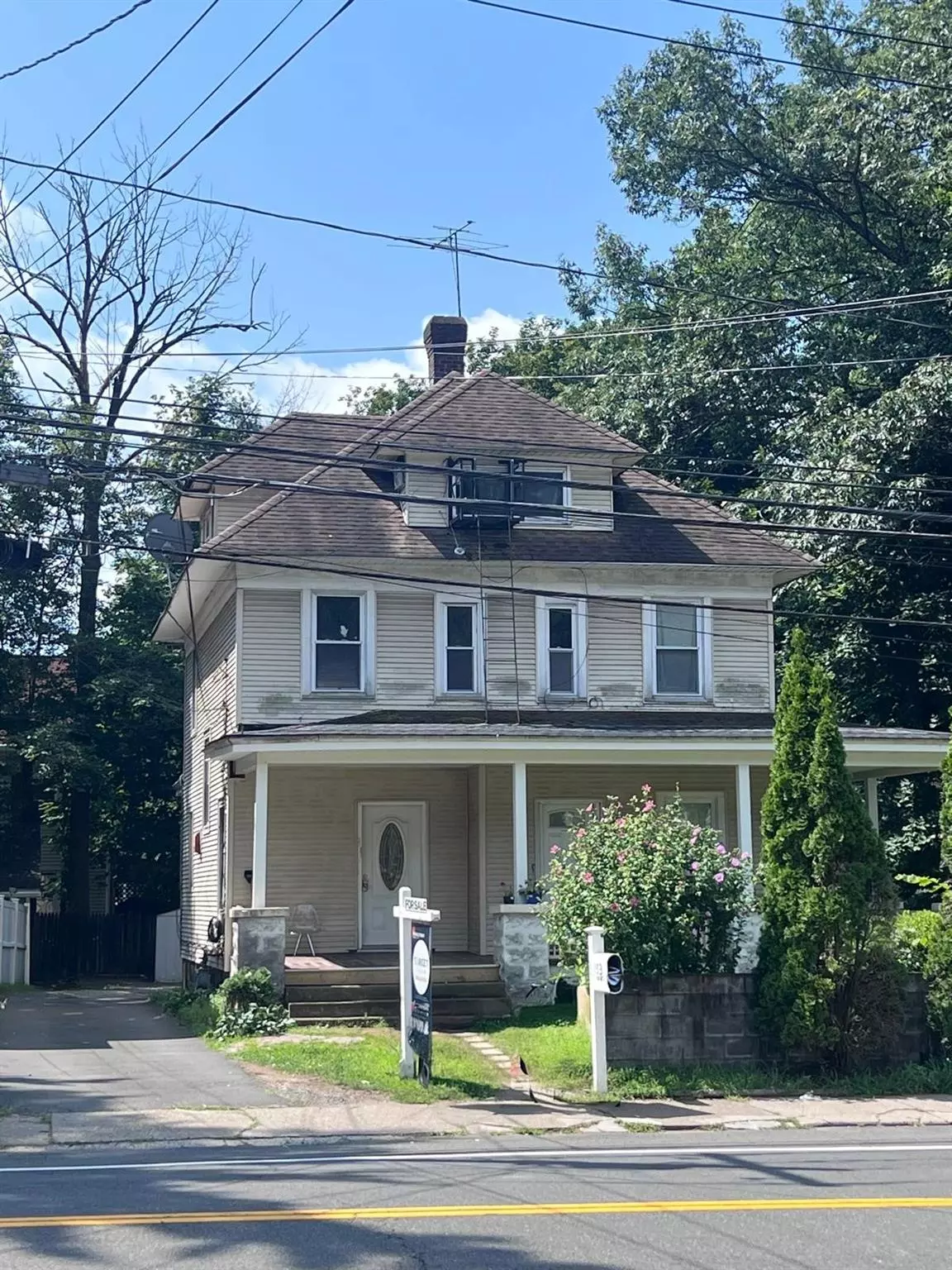Suffern, NY 10901,153 Lafayette AVE