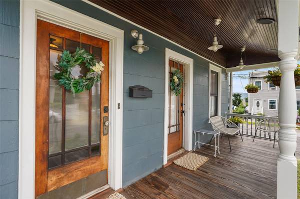 Newburgh, NY 12550,2 Lincoln TER