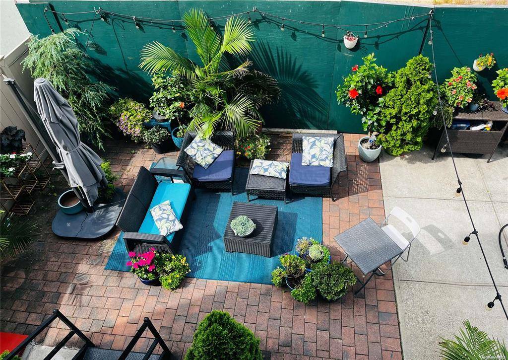 3636 32nd ST, Astoria, NY 11106