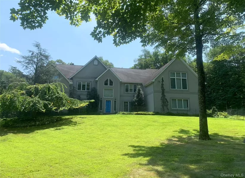 55 Enoch Crosby RD, Brewster, NY 10509