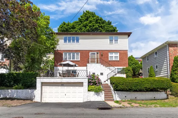 279 Mary Lou AVE, Yonkers, NY 10703