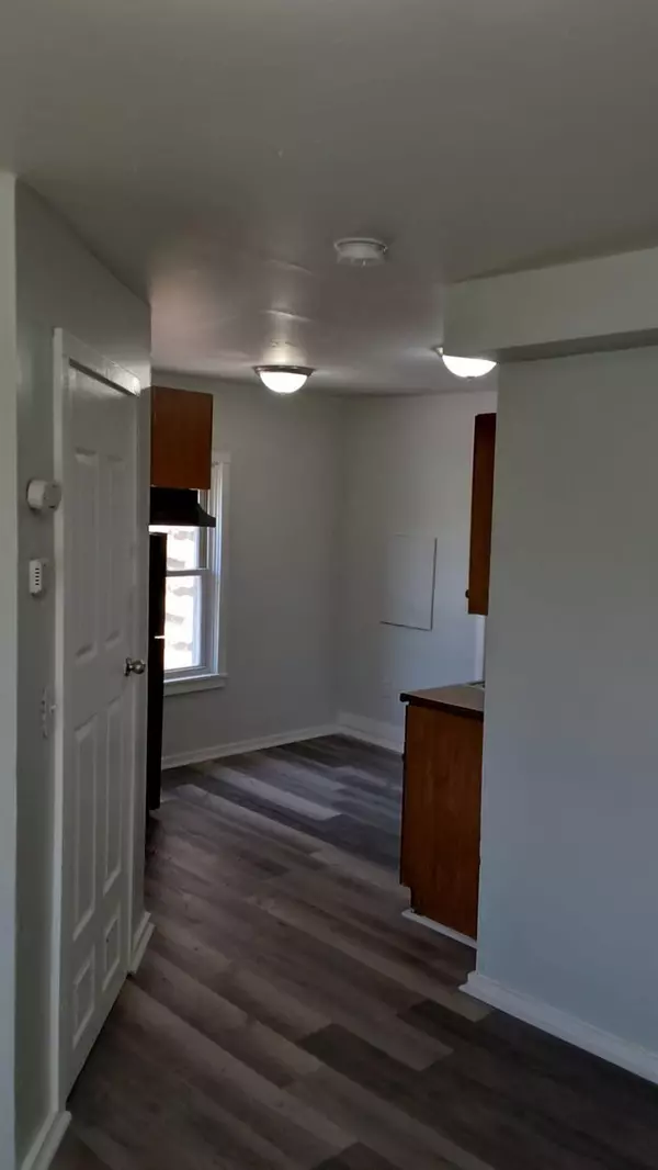 Ferndale, NY 12754,11 Ontario #Apt. 3