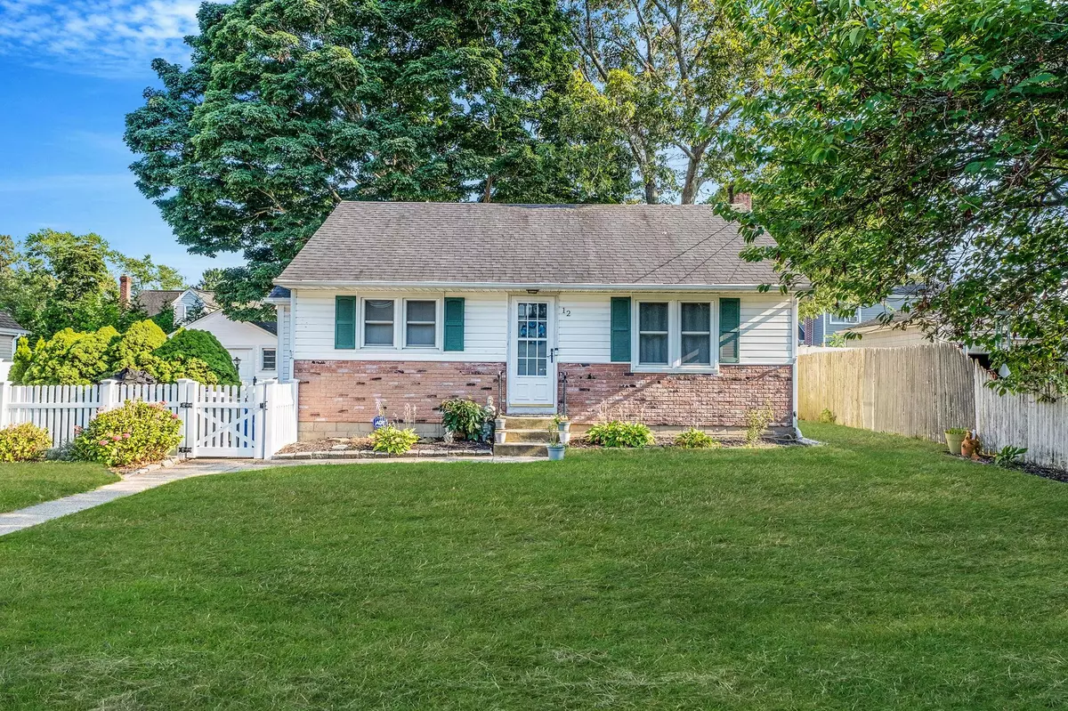 Centereach, NY 11720,12 Virginia ST