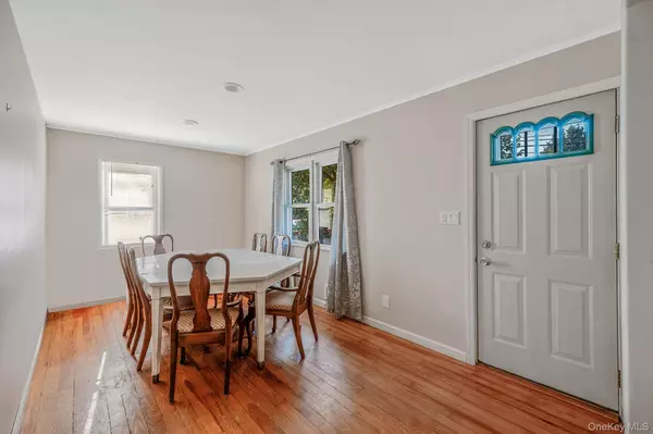 Centereach, NY 11720,12 Virginia ST