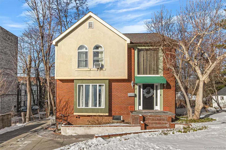 21 Pershing AVE, Yonkers, NY 10705
