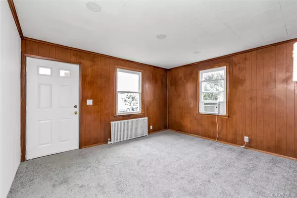 Elmont, NY 11003,191 Litchfield AVE