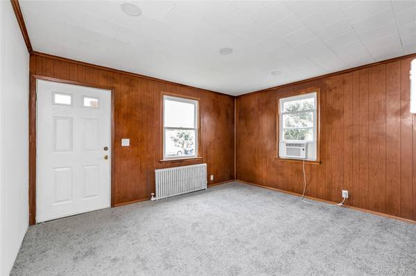 Elmont, NY 11003,191 Litchfield AVE