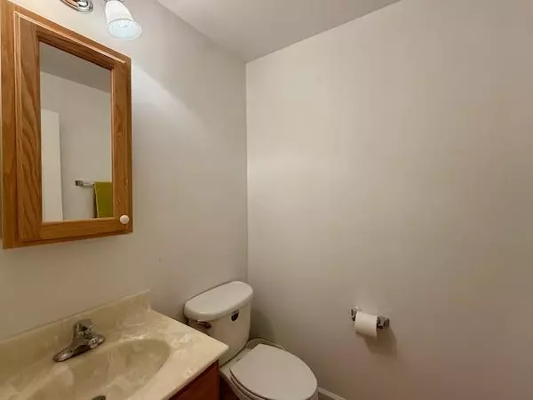 Rhinebeck, NY 12572,68 Rosemary WAY