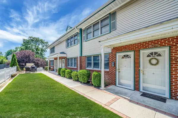 Lynbrook, NY 11563,183 Atlantic AVE #5