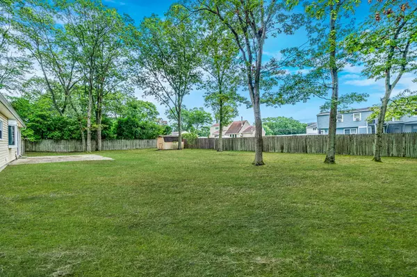 Farmingville, NY 11738,9 Fenwick AVE
