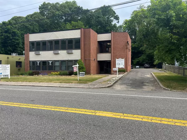 2042 N Country RD #101A, Wading River, NY 11792