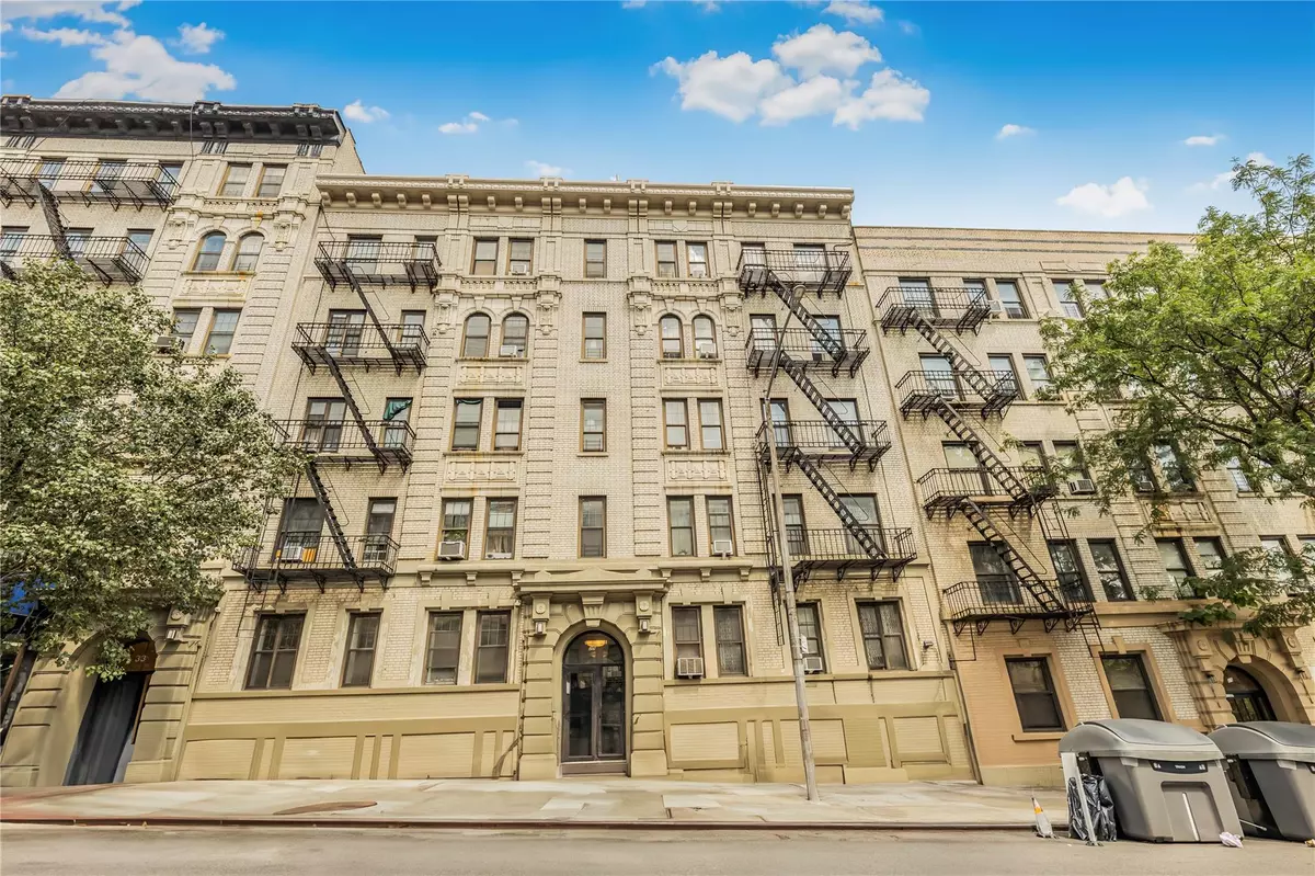 New York (manhattan), NY 10027,29 Convent #24