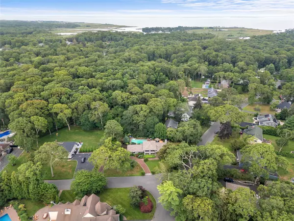 East Islip, NY 11730,24A Brushwood CT