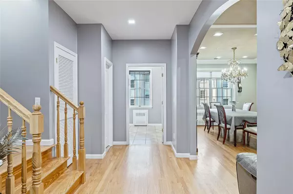 Spring Valley, NY 10977,3314 Parkview DR
