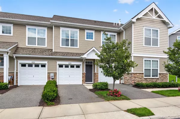 Huntington Station, NY 11746,2202 Townhome WAY