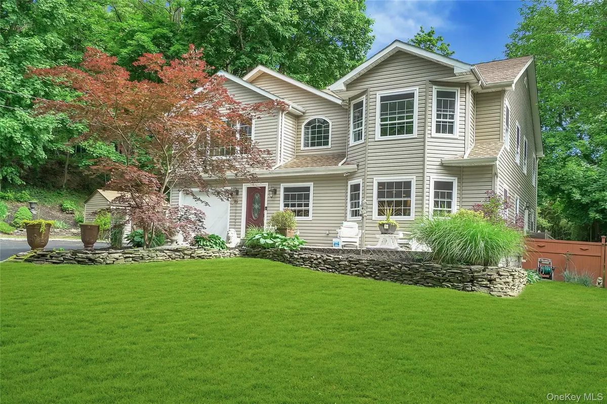 Port Jefferson, NY 11777,95 Sheep Pasture RD